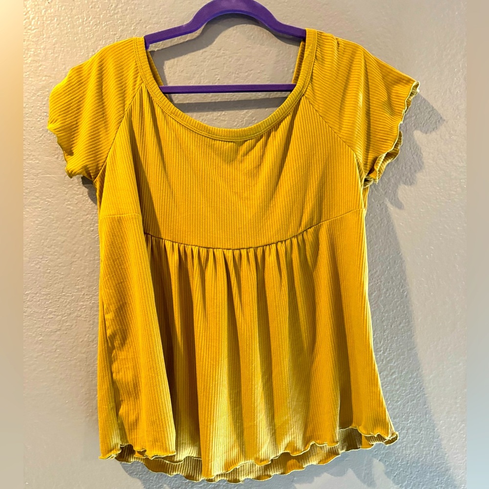Earthbound mustard shirt, XL. Tie in back
